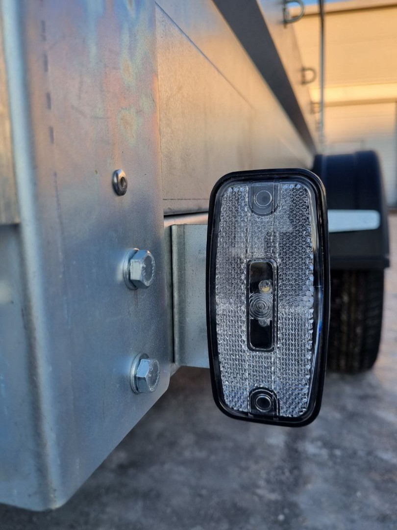 Прицеп Экспедиция Универсал 111734 Евро Прицеп Экспедиция Универсал 111734 Евро