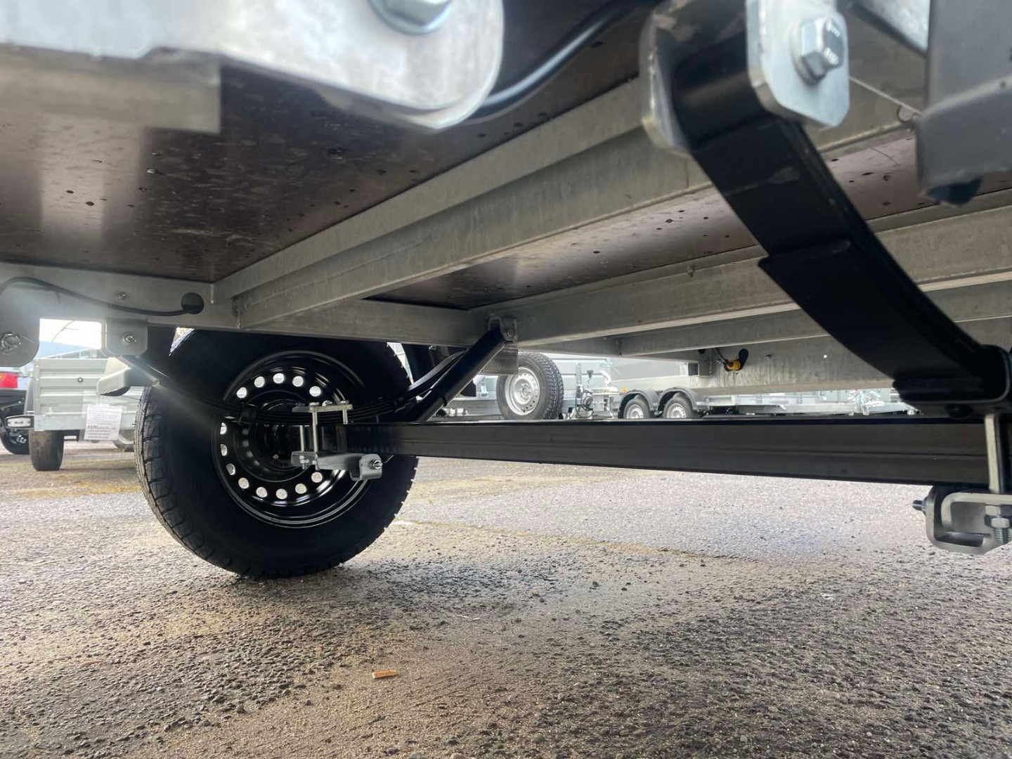 Прицеп Экспедиция Партнёр Бизнес 111925 Евро Прицеп Экспедиция Партнёр Бизнес 111925 Евро