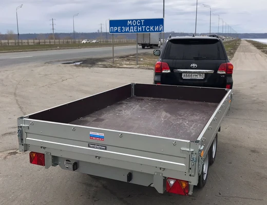 Прицеп бортовой двухосный без тормоза ССТ-7132-24 (платформа Ш=1821 мм) Прицеп бортовой двухосный без тормоза ССТ-7132-24 (платформа Ш=1821 мм)